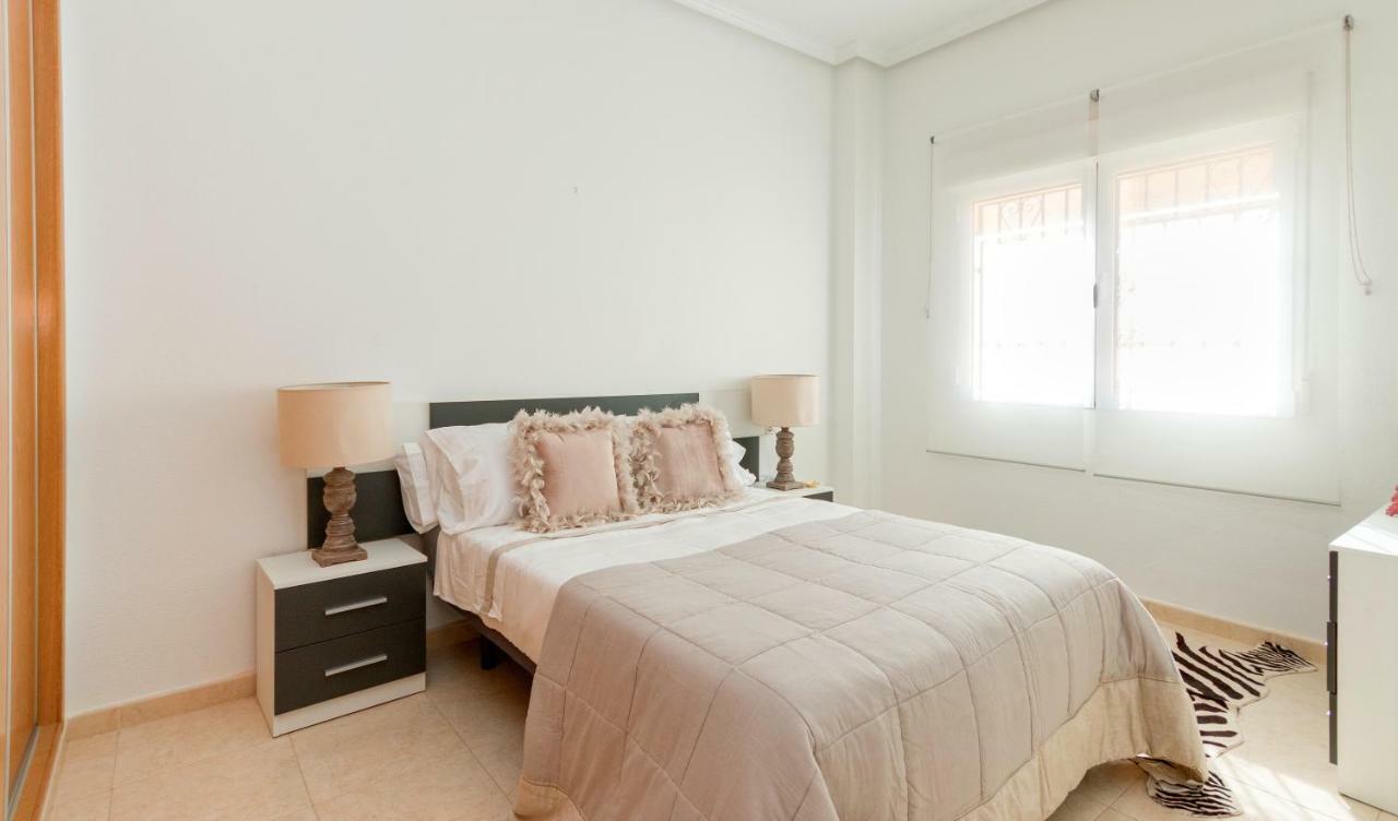 Residential Jardin Del Pintor - La Casa Amarilla Appartement Jacarilla Buitenkant foto