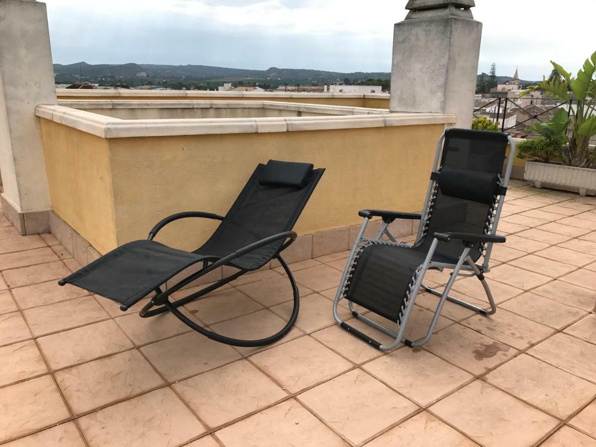 Residential Jardin Del Pintor - La Casa Amarilla Appartement Jacarilla Buitenkant foto